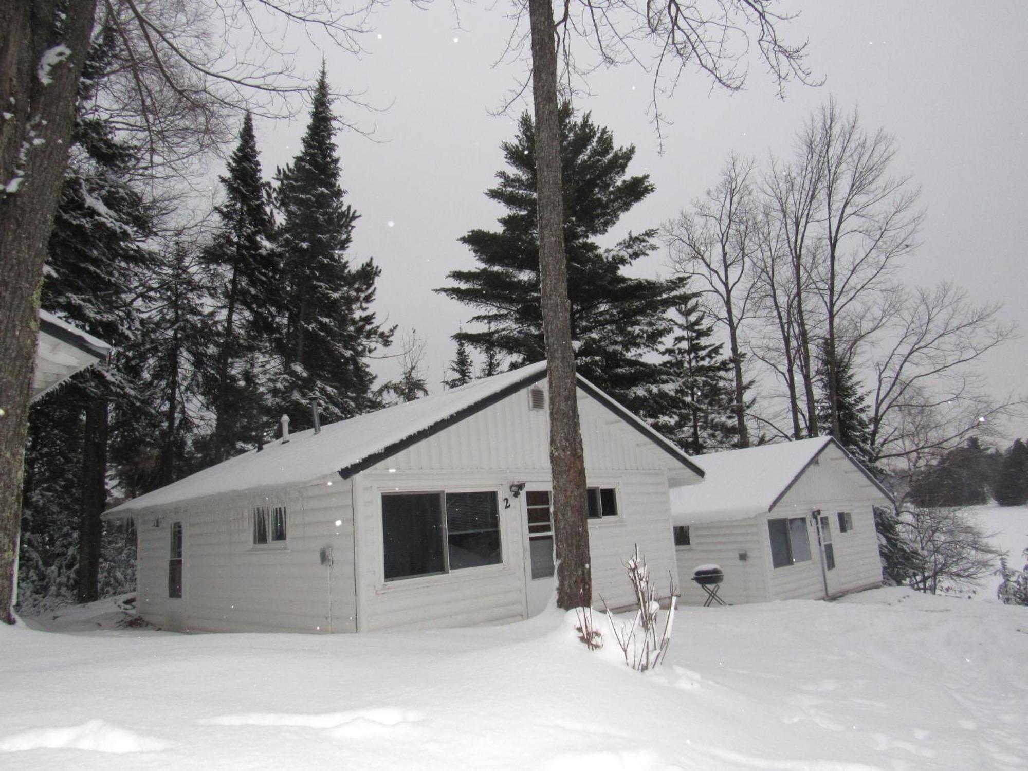 Elemental Resort Gwinn Extérieur photo